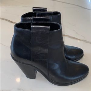 All Saints Black Leather Ankle Booties 39